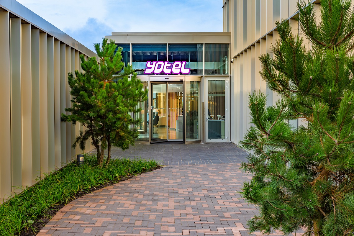 Entrance to YOTEL Amsterdam