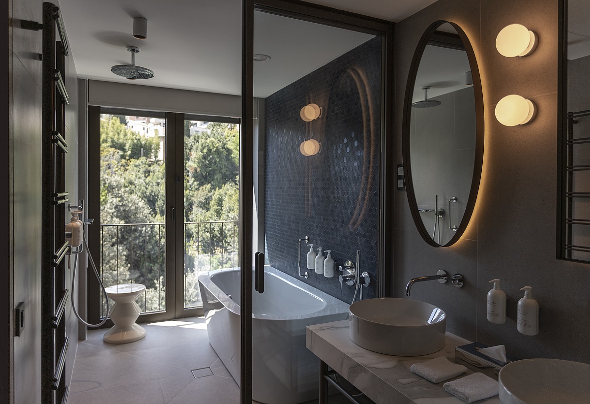 hotel bathroom with views outdoors