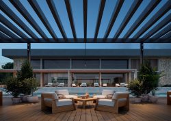 outdoor space with lighting from Taglio surface adjustable by LedsC4